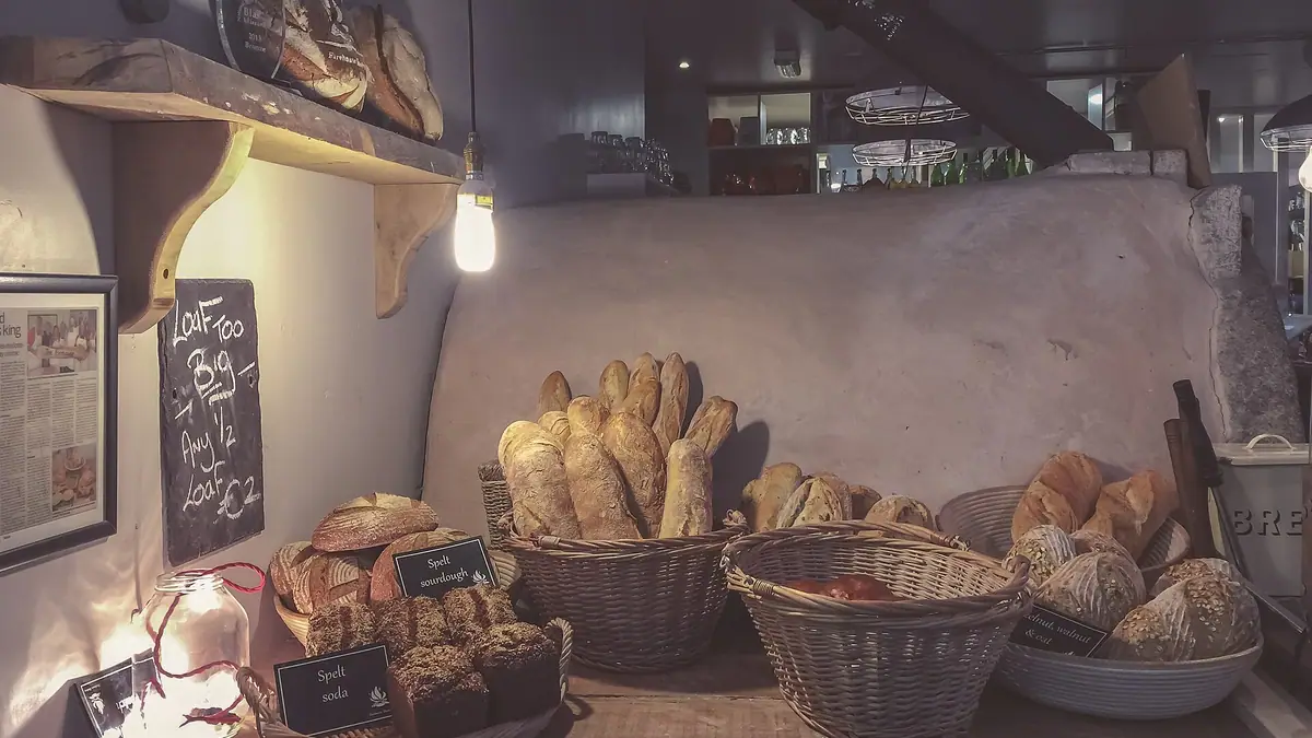 Alex Gooch Artisan Baker – artisan bakery in Monmouth town centre